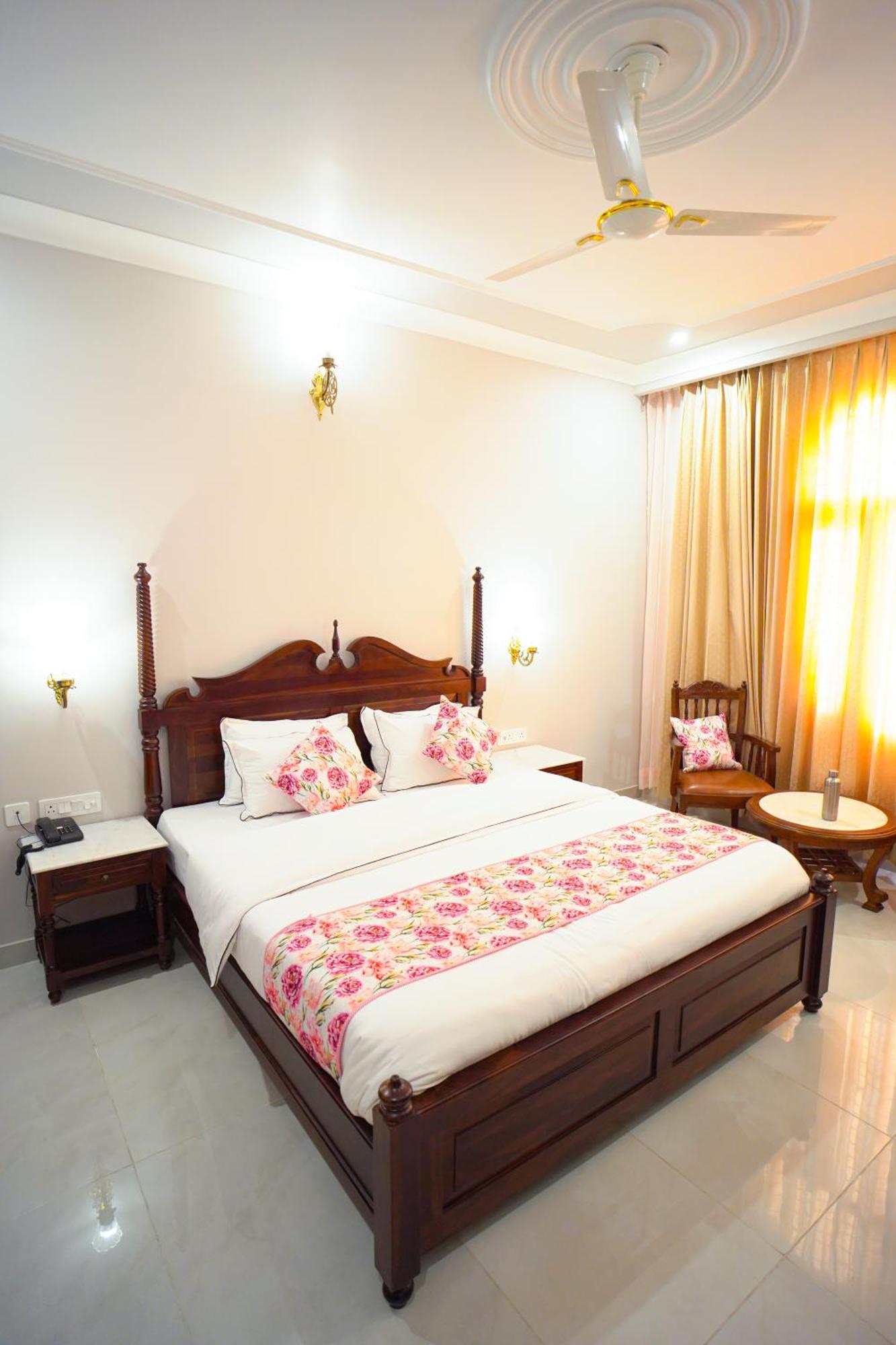 Chitawa Haveli Jaipur Hotel Bagian luar foto